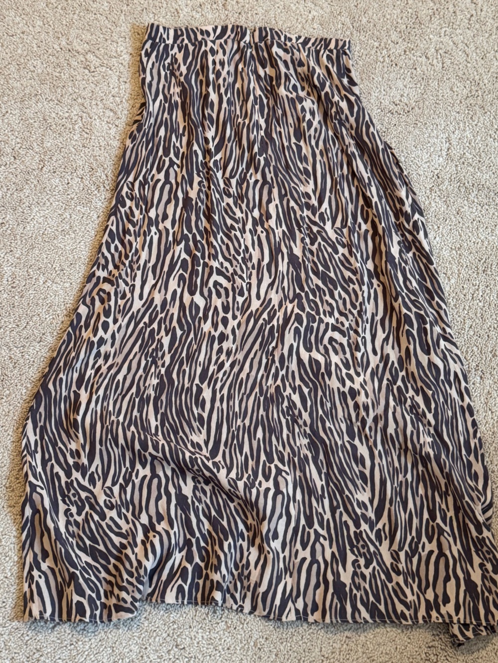 Wilfred Animal-Print Midi Skirt in Beige & Black